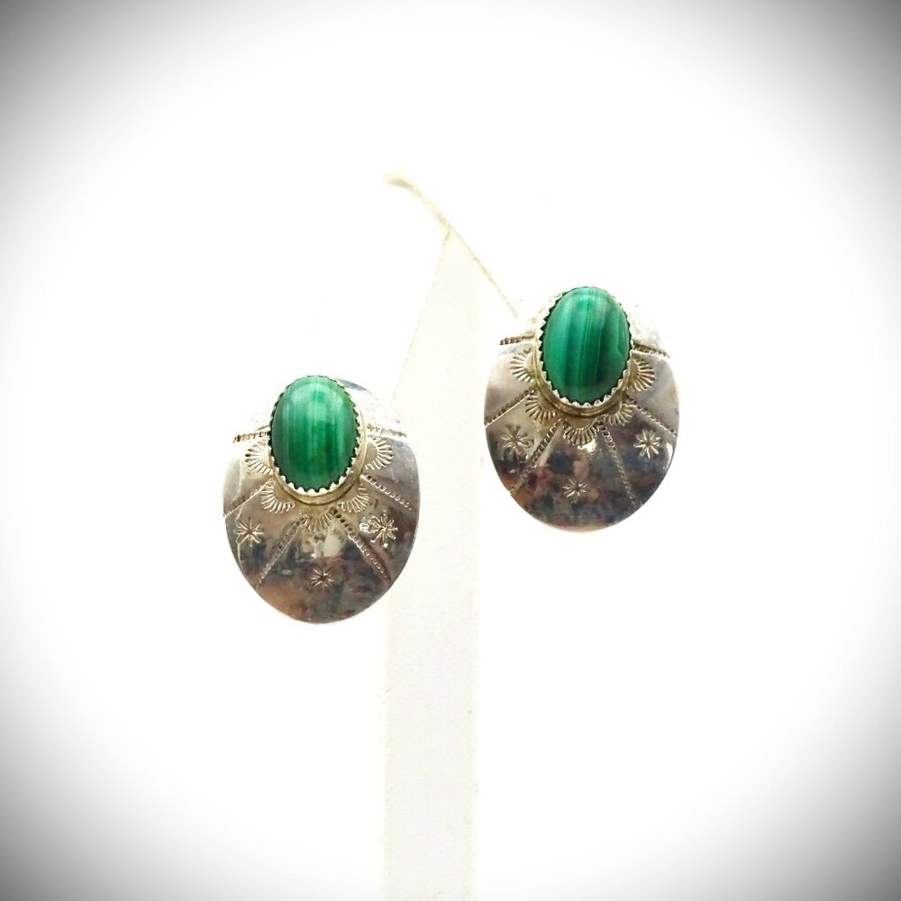 VINTAGE Etched Sterling Silver & Genuine Malachite Necklace & Earrings Set - Picture 3 of 9